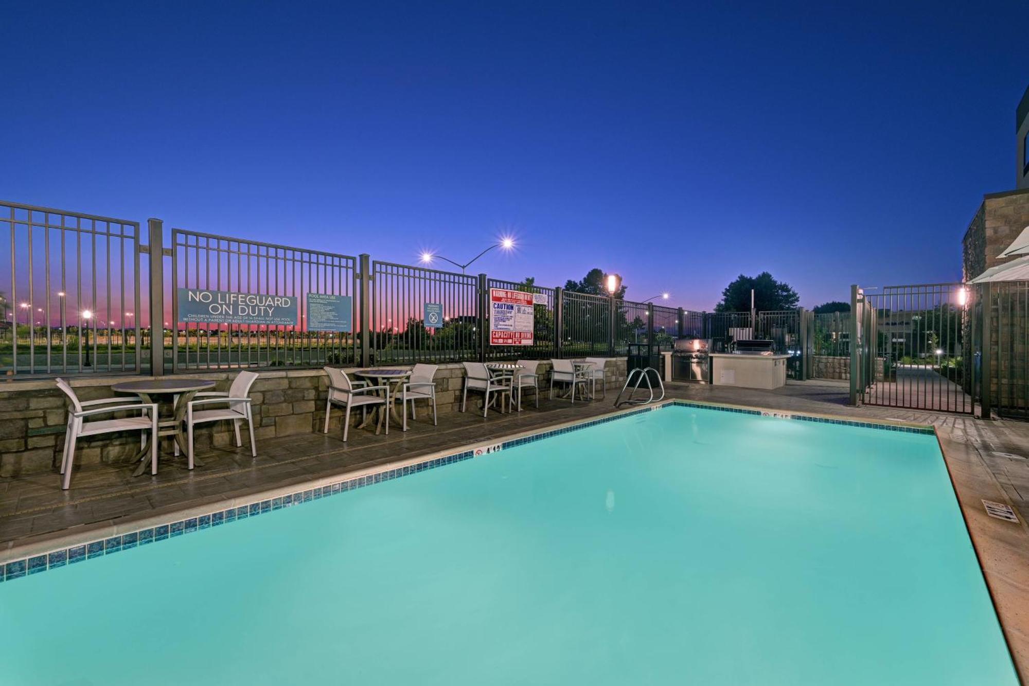 Towneplace Suites Sacramento Airport Natomas Екстер'єр фото